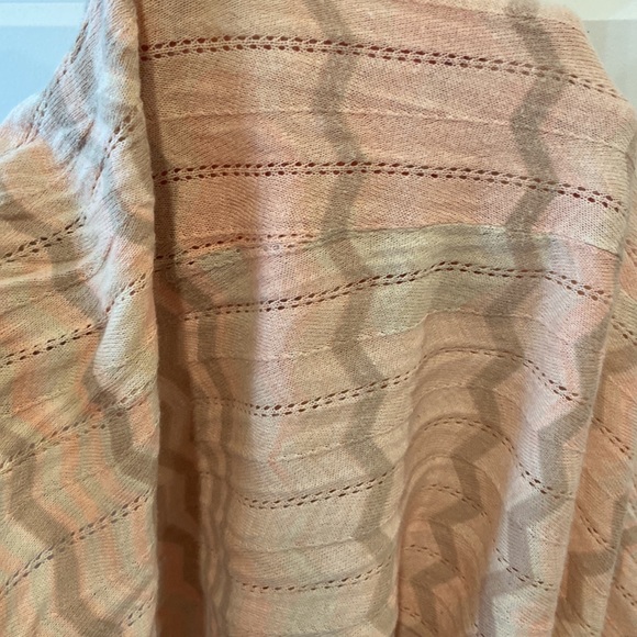 XS Victoria's secret 100% cotton that resembles a knitted dress w/natural colors - Picture 7 of 9